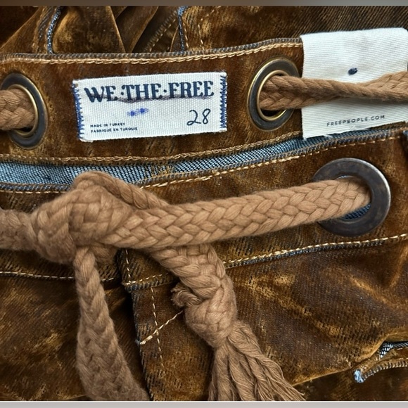 NWT size 28 Free People We The Free Moxie Flocked Pull-On Barrel Jeans Burnt Rus - Picture 8 of 10